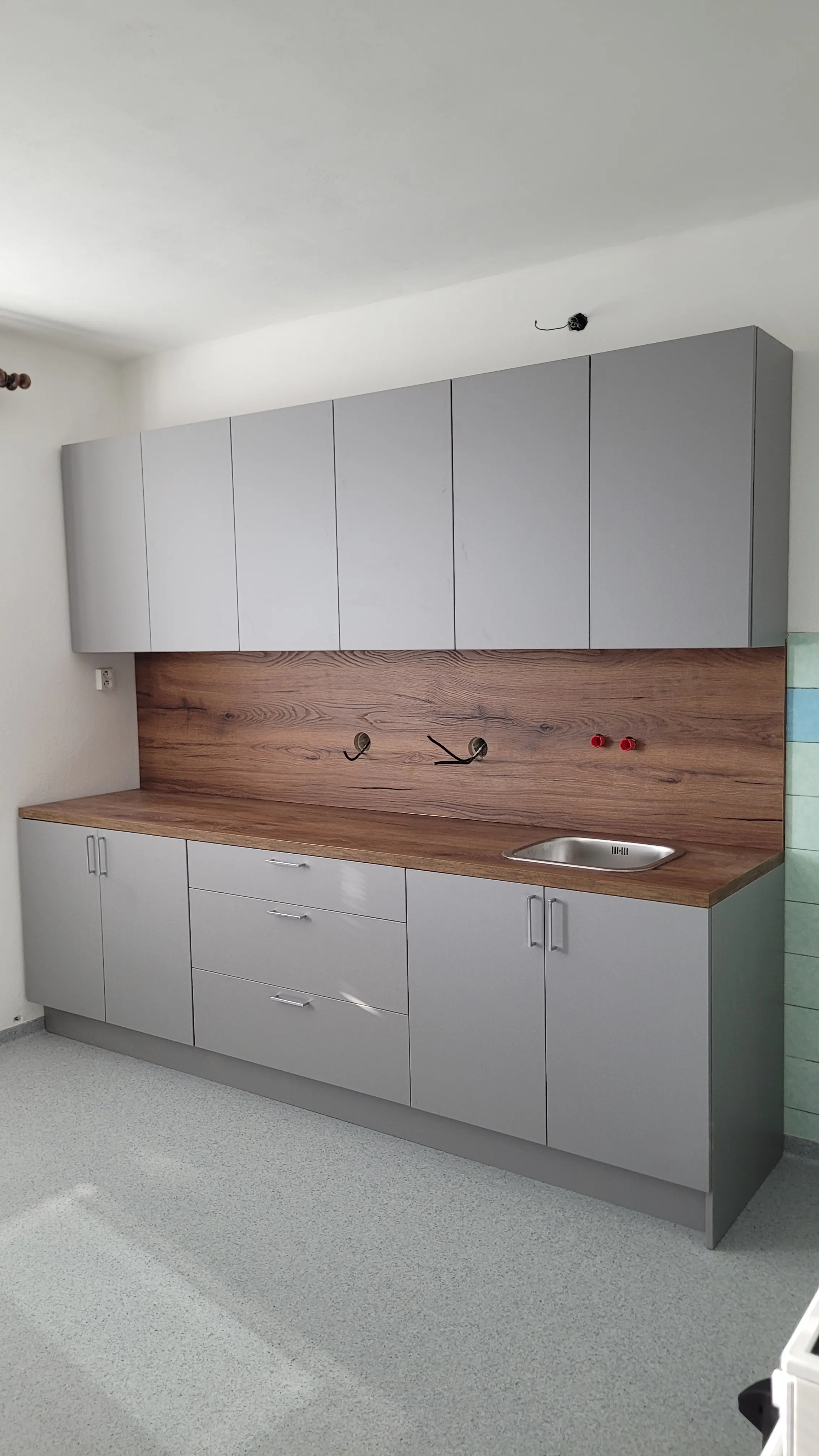 Zameranie a montáž nábytku